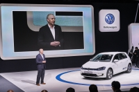 Nowy Volkswagen e-Golf 2017 debiutuje na wystawie Los Angeles Auto Show