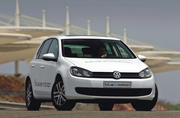 Volkswagen Golf blue-e-motion